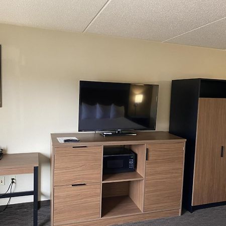Americinn By Wyndham Greenville Dış mekan fotoğraf
