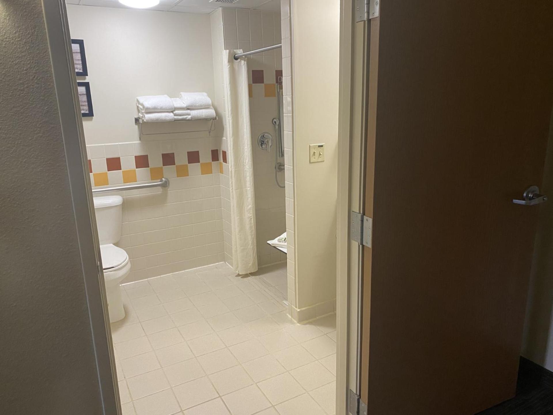 Americinn By Wyndham Greenville Dış mekan fotoğraf